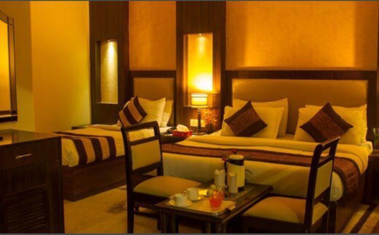 Hotel Radiance Delhi  Buitenkant foto